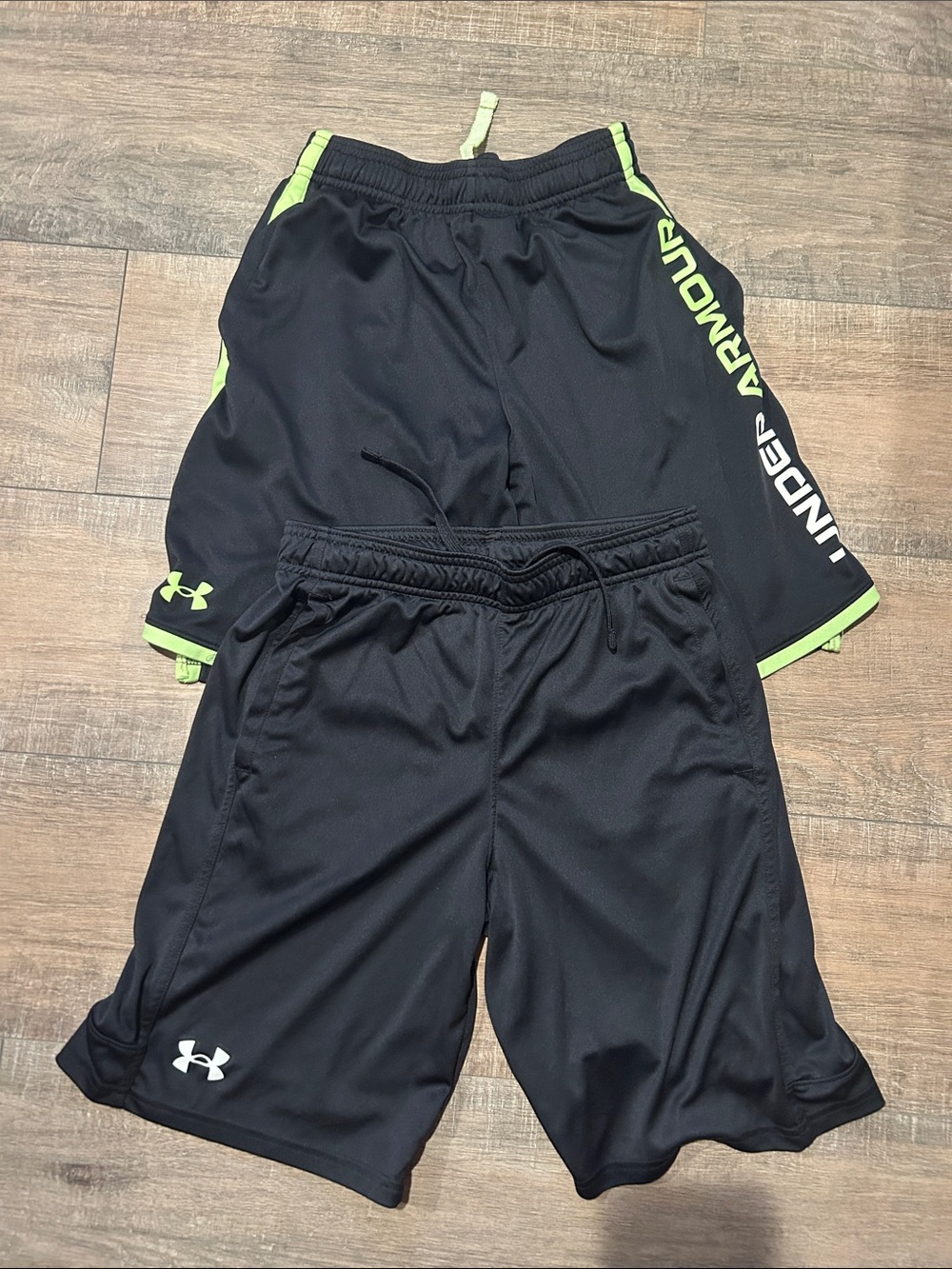 Under Armour L Shorts